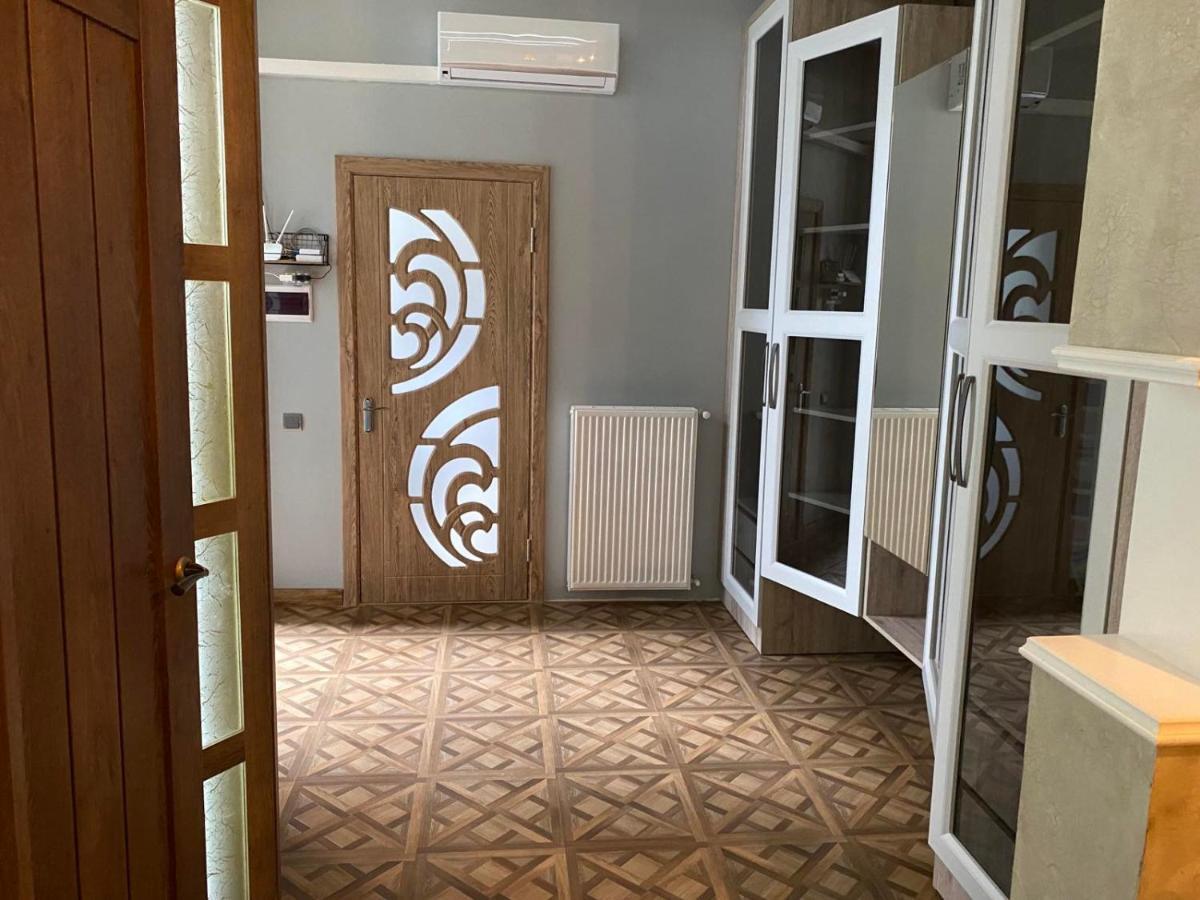 Apartment On Balabana Street Lviv Exterior photo